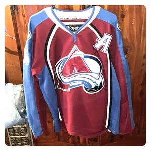 Size 48 Reebok hockey jersey new great guality